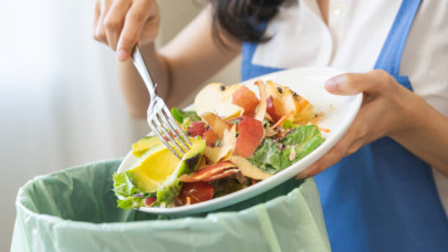 Eurostat reports 131 kg of food waste per person for 2021
