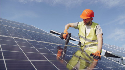 Romanias Photovoltaic Green House program to have a budget of €400 million