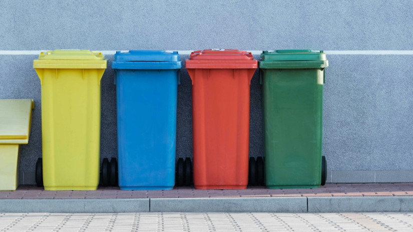Romania ranks last in EU for municipal waste production and recycling